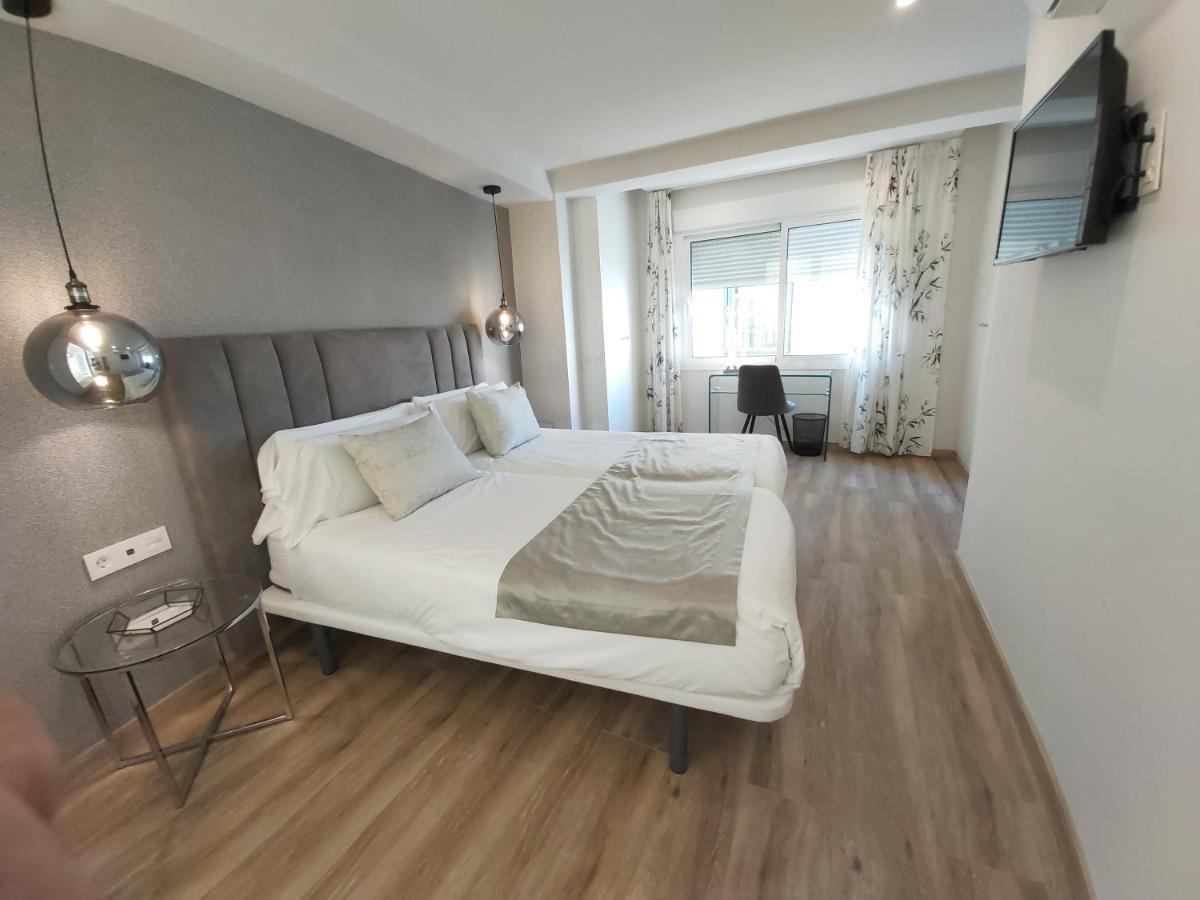 Del Parque Flats Flores Premium * Malaga